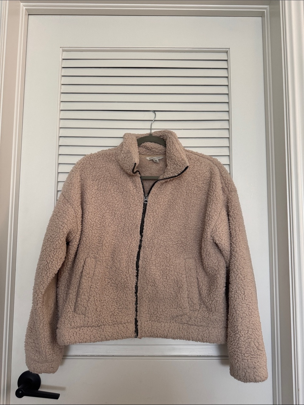American Eagle Cropped Sherpa